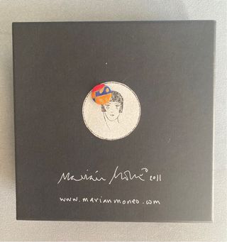 Alfiler/Broche diseño de Marian Moneo