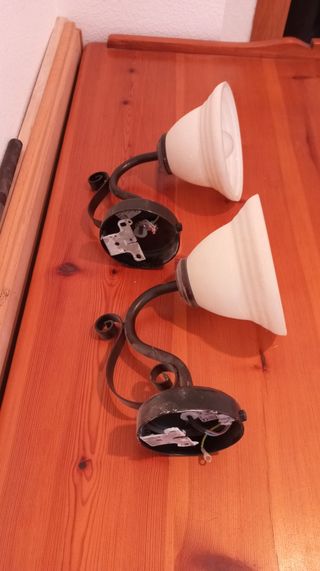 LAMPARAS O APLIQUES DE PARED