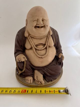 Buda da felicidade em gesso
