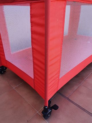 Parque cuna portatil