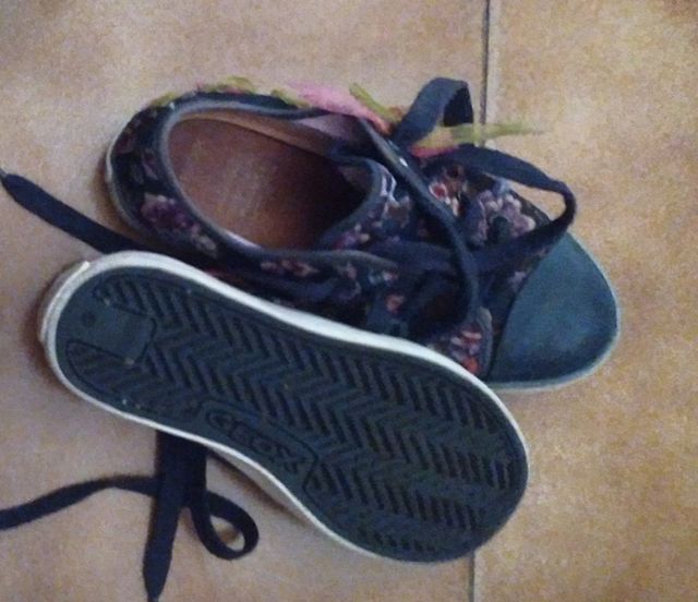 Scarpe da ginnastica Geox taglia 31