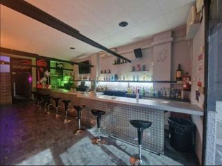local musical en traspaso
