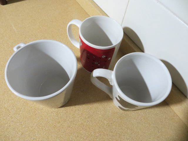 3 Tazas Tematicas x 2eur en Total