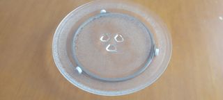Plato microondas, en perfecto estado