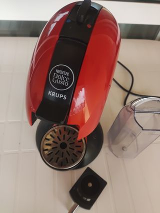 Cafetera DOLCE GUSTO. NO FUNCIONA!!