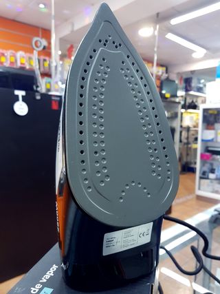 Plancha de vapor EDM PRO 2800w