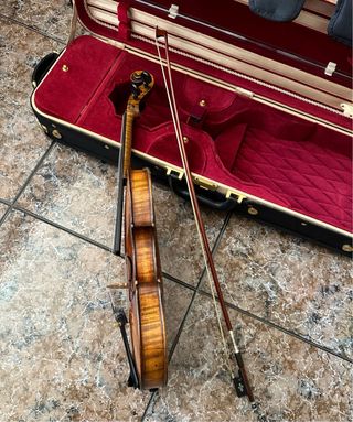Violín antiguo