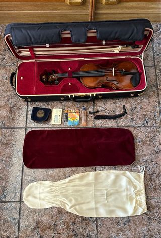 Violín antiguo