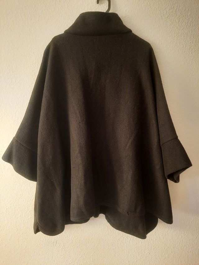 Poncho negro