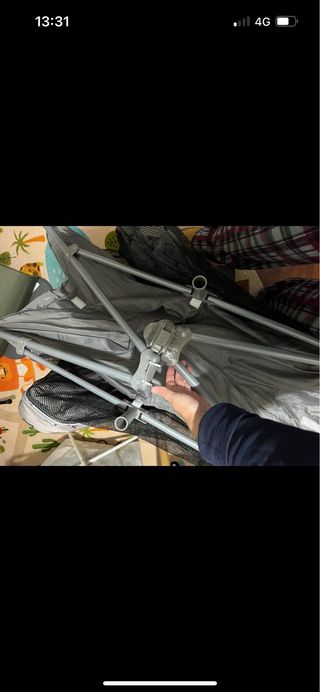 Cuna viaje (necesita reparacion en una pieza)