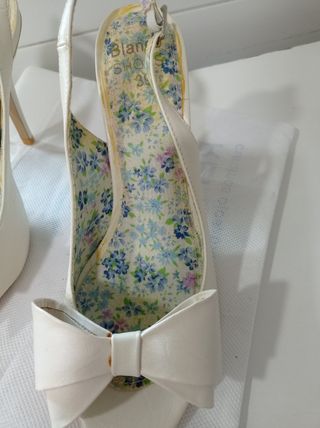 Zapatos de tacón alto
