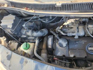 DESPIECE VOLKWSAGEN TRANSPORTER T5 1.9 TDI
