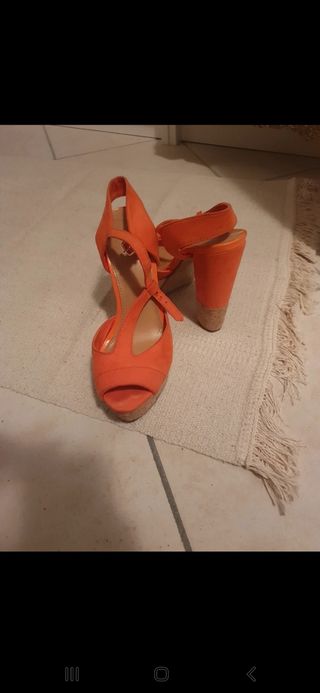 Tacchi arancione - sughero