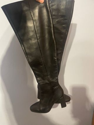 Botas altas mosqueteras de piel