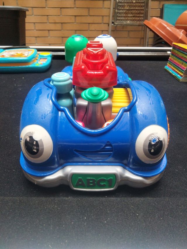 Coche infantil de mecánica 