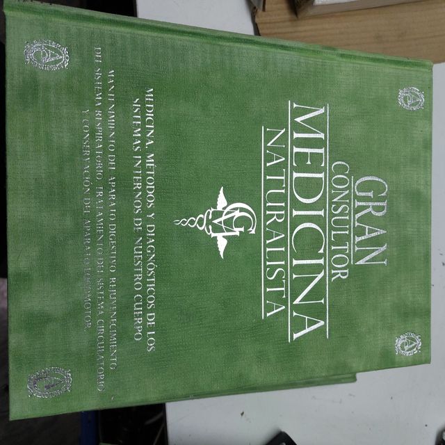 MEDICINA NATURALISTA