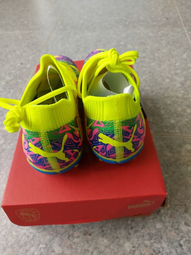 Botas de futbol de puma