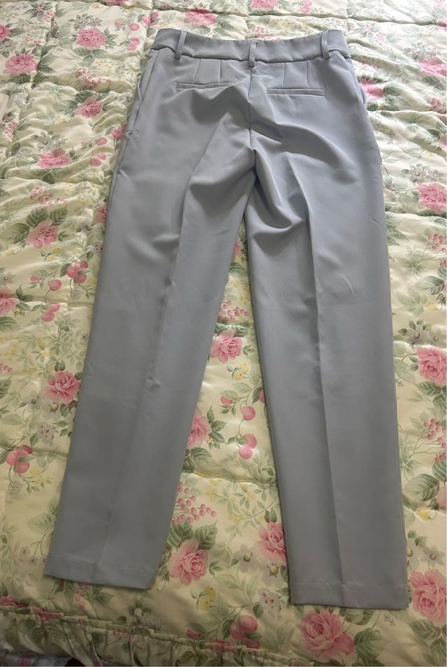 Pantalon azul de traje