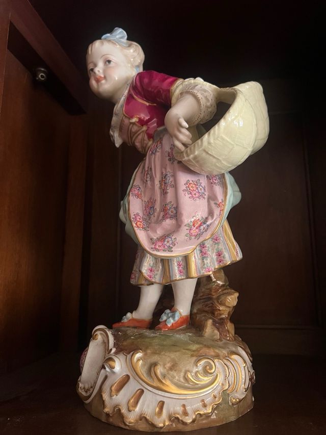 NIÑOS pareja de figuras en loza