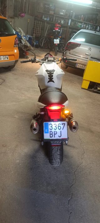 Moto cagiva Raptor, Suzuki tl, gladius