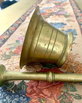 ANTIGUO ALMIREZ DE BRONCE