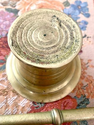 ANTIGUO ALMIREZ DE BRONCE