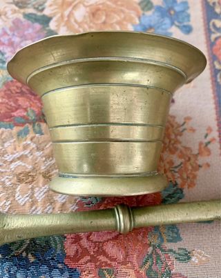 ANTIGUO ALMIREZ DE BRONCE