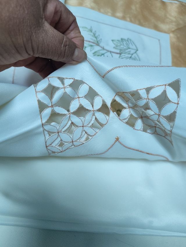 Mantel de mesa muy elegante