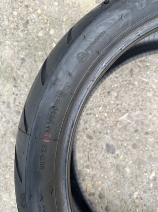 Neumatico de moto 200/50-18 Metzeler