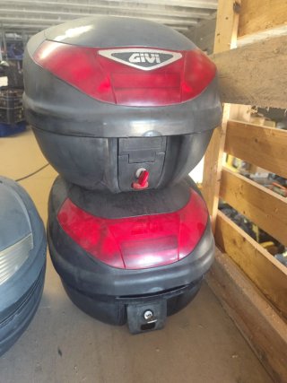 Baúl cofre Moto GIVI Shad