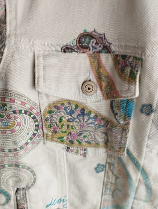 Conjunto vaquero estampado paisley Desigual