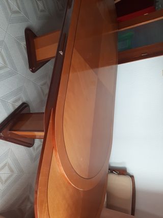 Mesa de comedor grande