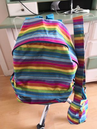 Conjunto de mochila y bolso