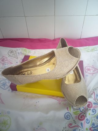 Zapatos de salón talla 39 