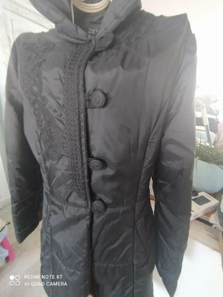 Plumas negro Talla L. Muy elegante