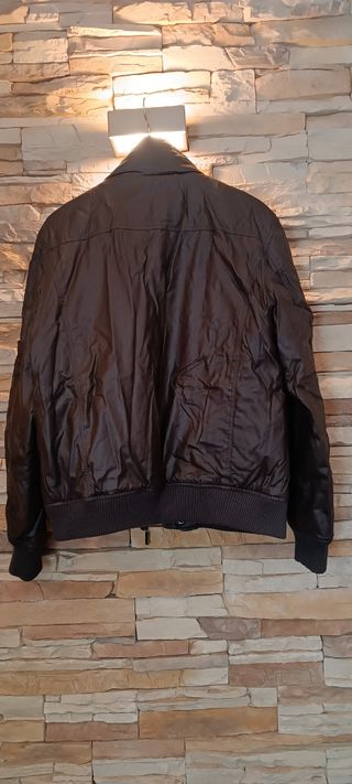 Cazadora hombre. Talla L