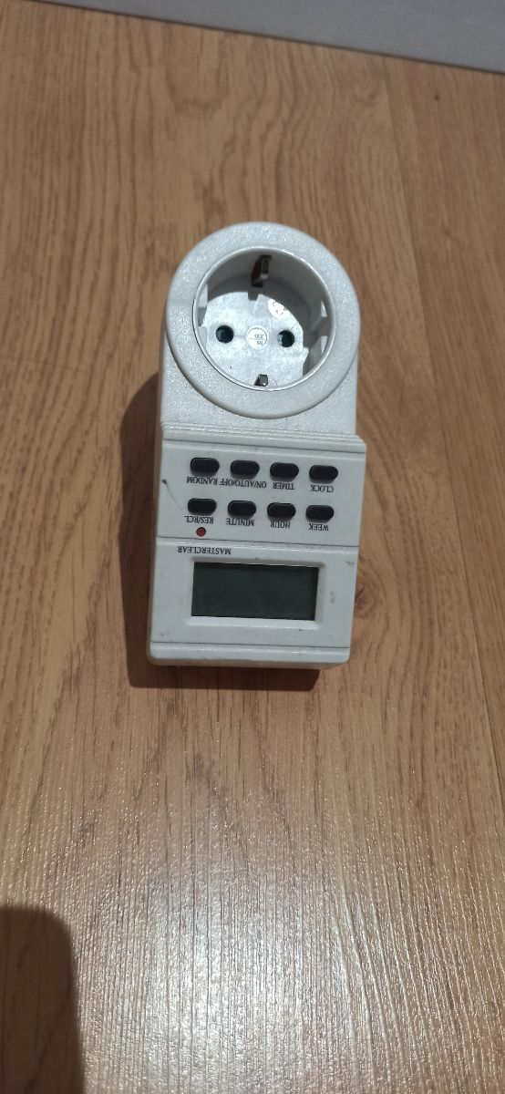 Regulador horario electronico