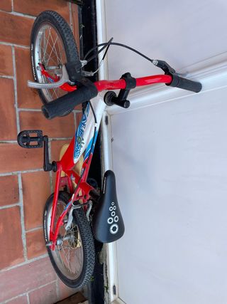Bicicleta BH California 16