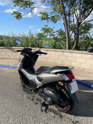 Yamaha NMAX 125
