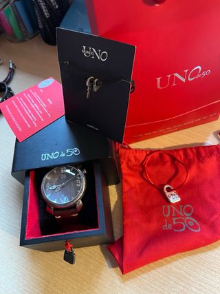 Reloj UNO de 50