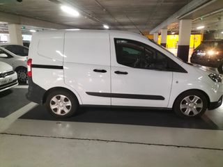 Ford Transit Courier 2019