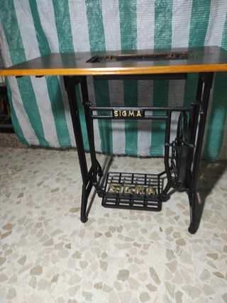 Mueble máquina de coser SIGMA