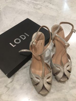 Sandalias tacón plateadas LODI, talla 38