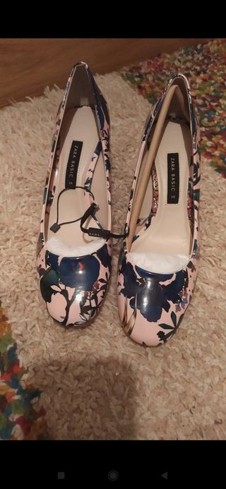 Zapatos de tacón de zara 