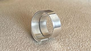 Anillo de plata950 ajustable espiral madreperla