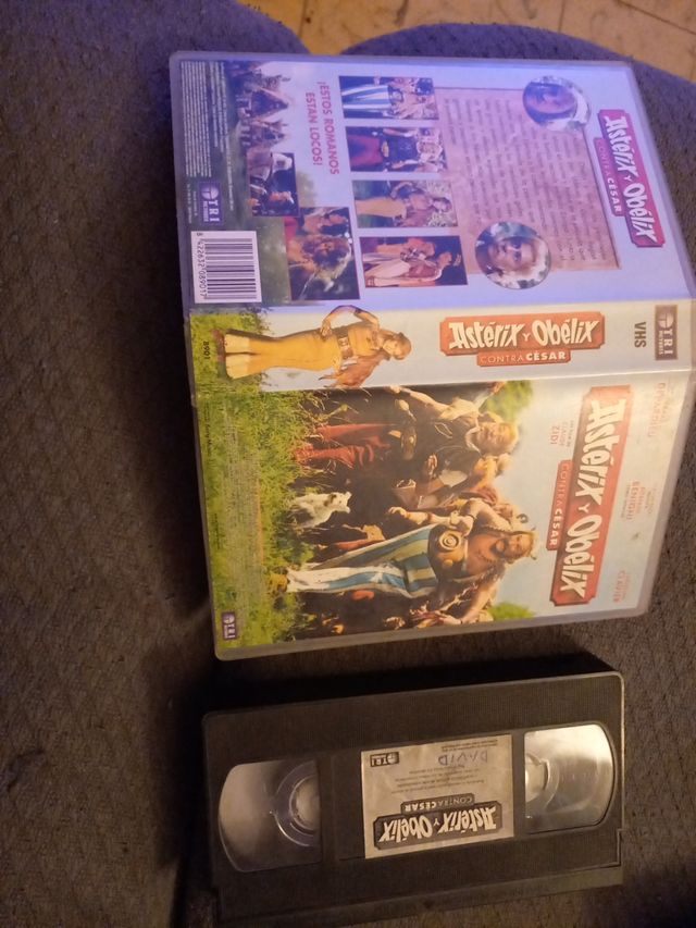 Película vhs asterix y obelisco