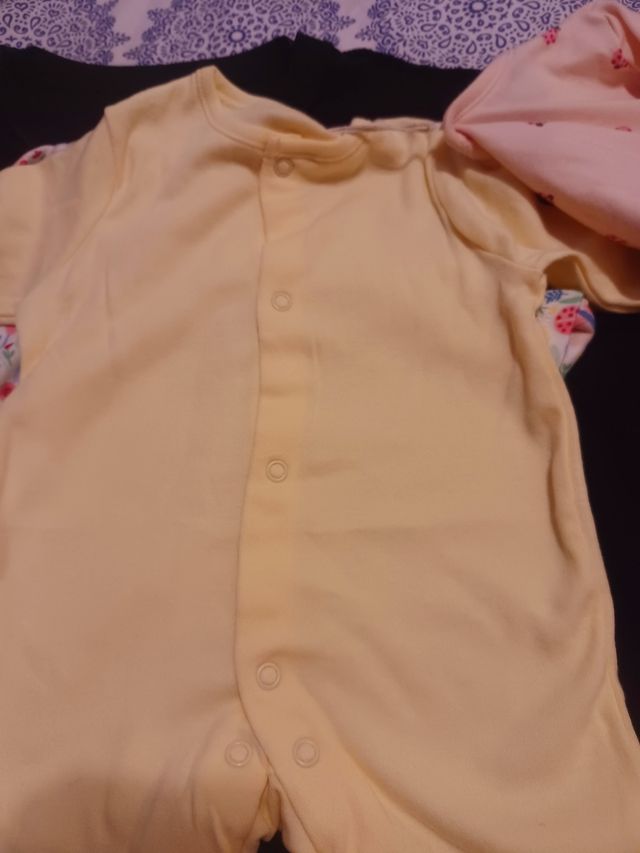 PIJAMAS BEBE SIN ESTRENAR
