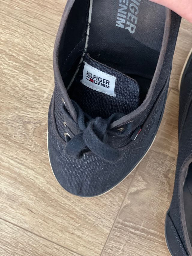 Sapatos femininos Tommy Hilfiger 37