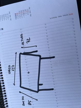 Mesa y sillas de jardin