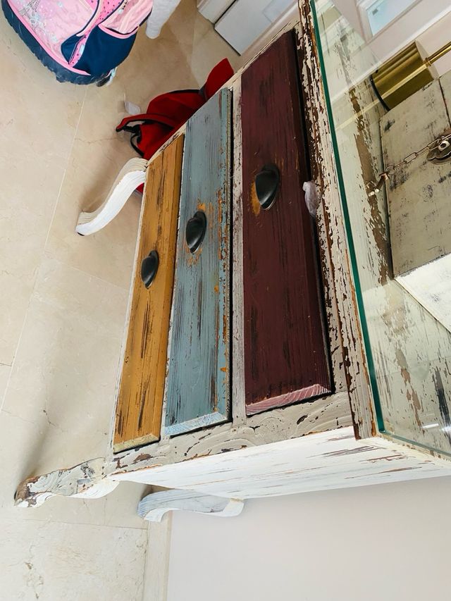 Recibidor, mueble de diseño